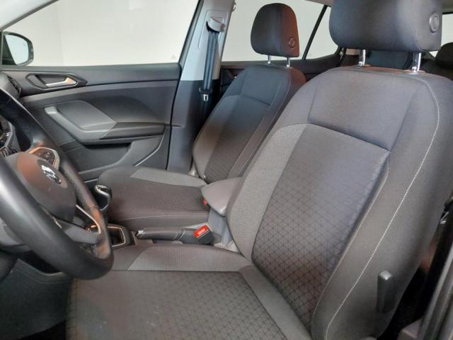 Volkswagen T-Cross image 3