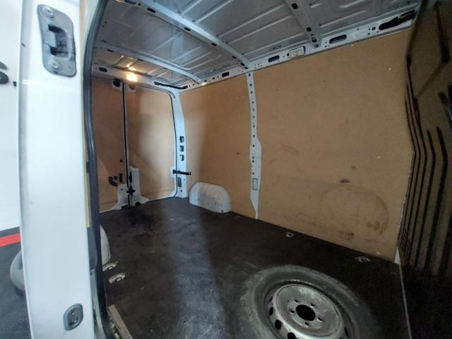 Renault Master image 1