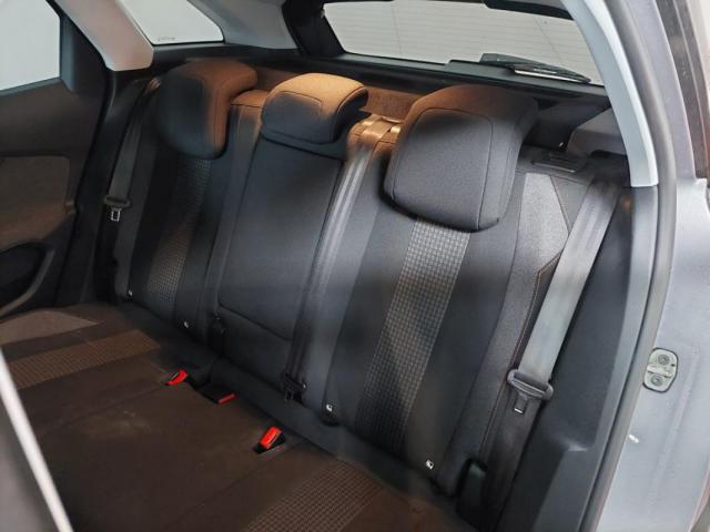 Peugeot 3008 image 1