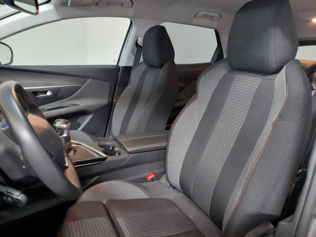 Peugeot 3008 image 8