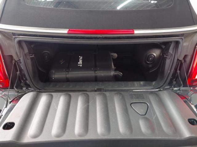 Mini Cabrio image 6