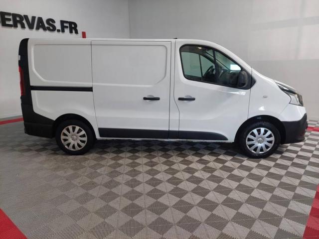 Renault Trafic image 3