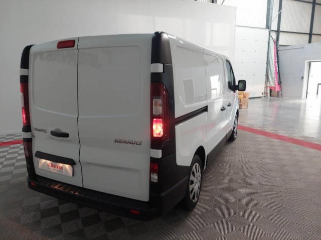 Renault Trafic image 9