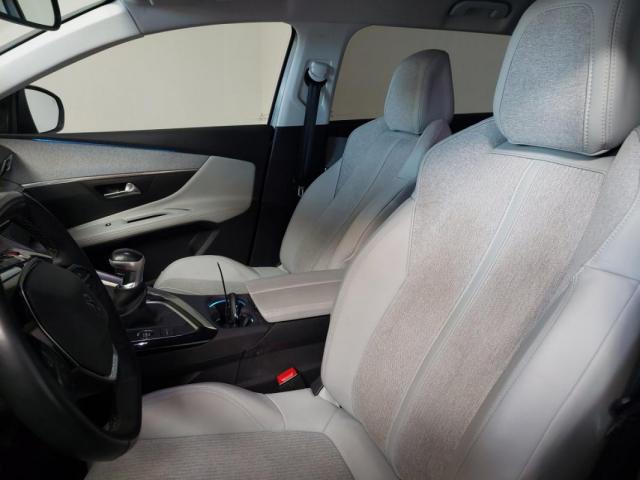 Peugeot 5008 image 4