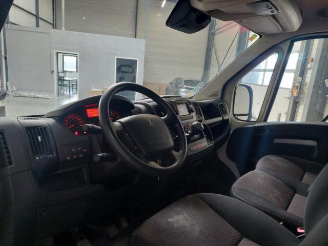 Peugeot Boxer image 4