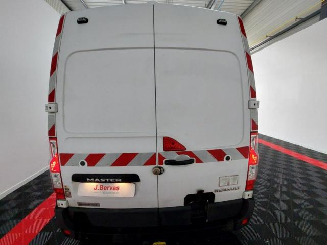 Renault Master image 3