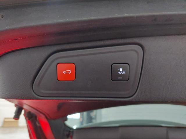 Peugeot 3008 image 9