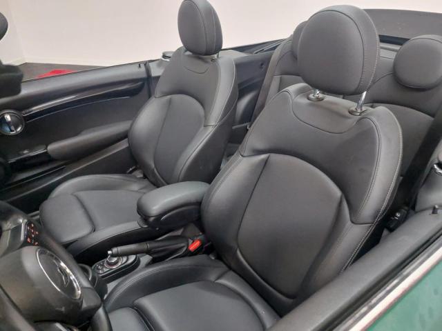 Mini Cabrio image 1