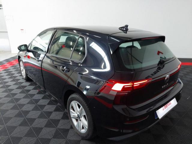 Volkswagen Golf image 9