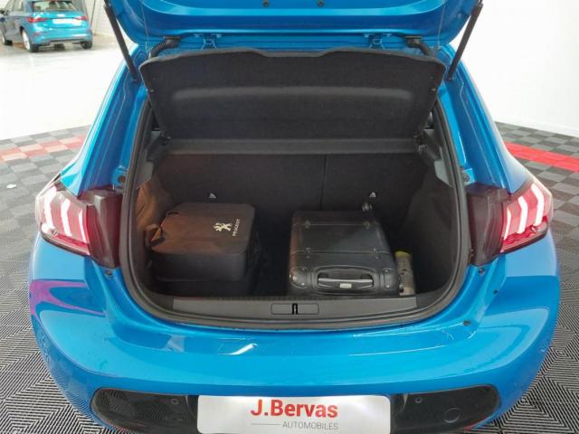 Peugeot 208 image 3