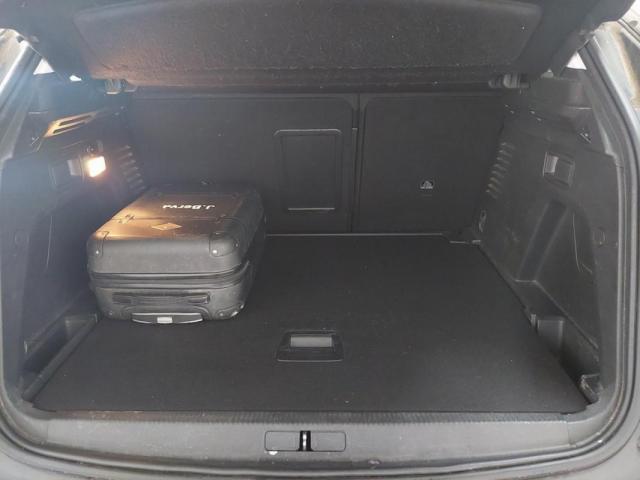 Peugeot 3008 image 1