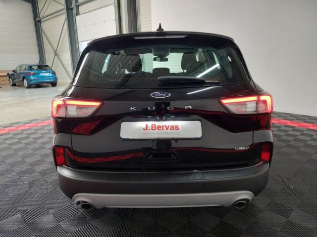 Ford Kuga image 2