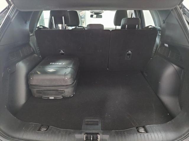 Ford Kuga image 1