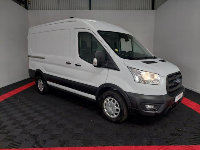 Ford Transit image 5