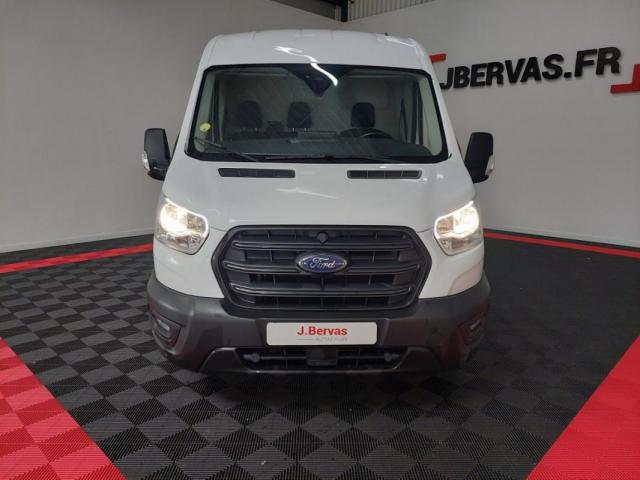 Ford Transit image 9