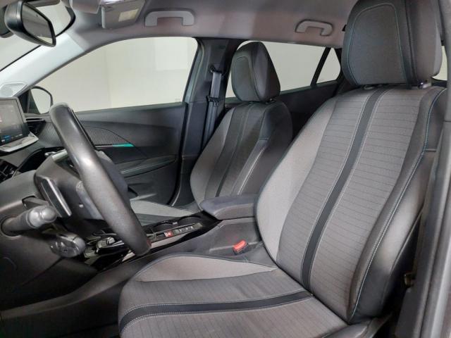 Peugeot 2008 image 3