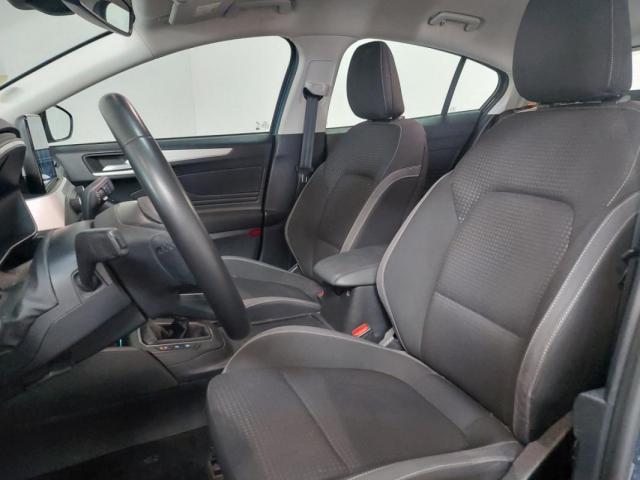 Ford Focus image 6