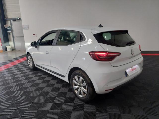 Renault Clio image 8