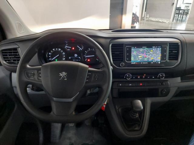 Peugeot Expert image 2