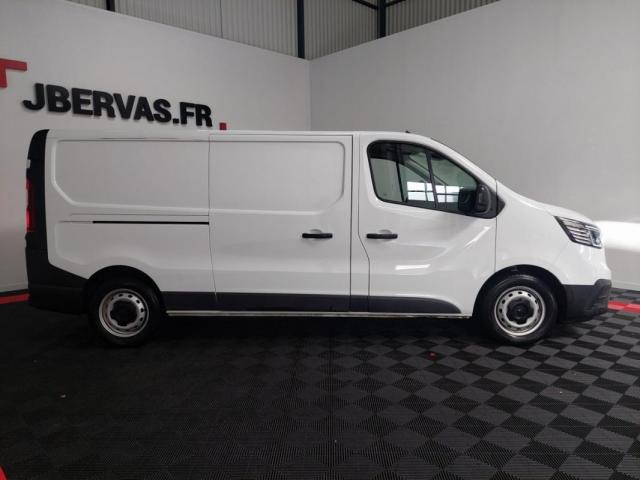 Renault Trafic image 7