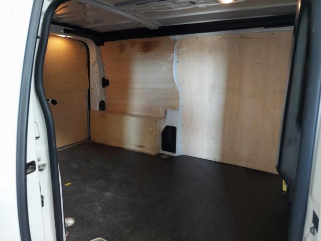Opel Vivaro image 9