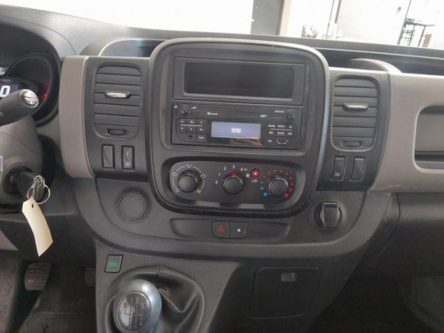 Renault Trafic image 3