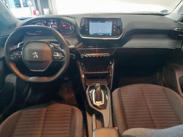 Peugeot 2008 image 1