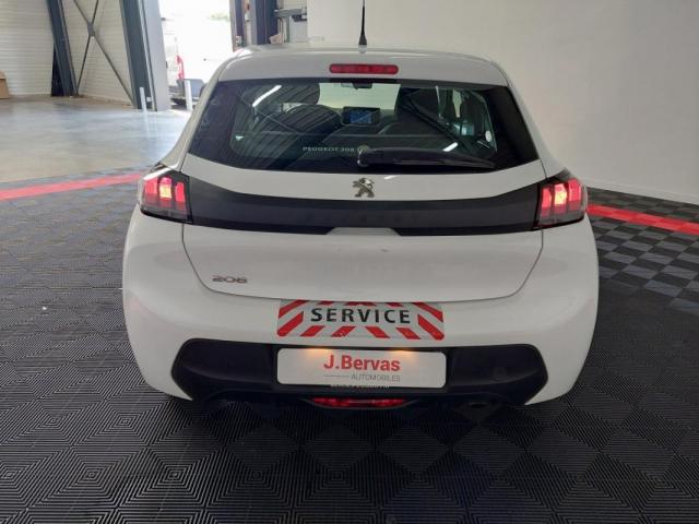 Peugeot 208 image 2