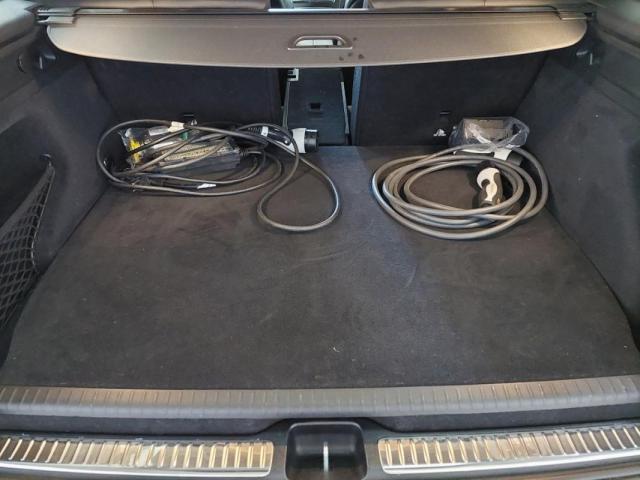 Mercedes Benz Glc image 8