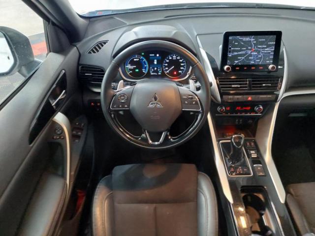 Mitsubishi Eclipse Cross image 2