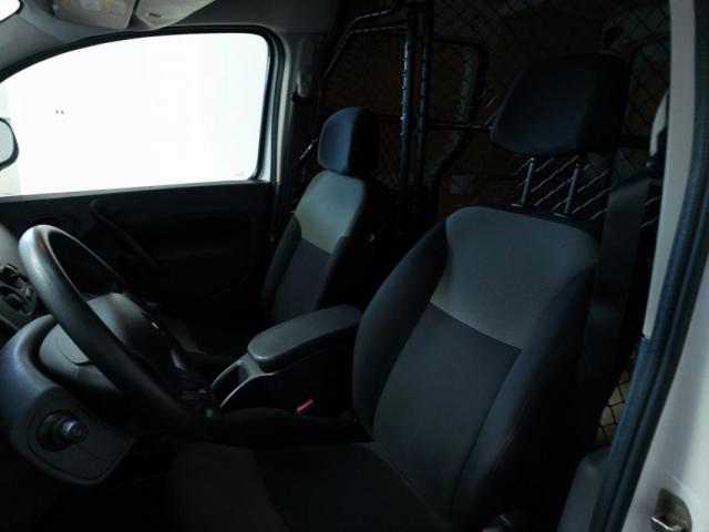 Renault Kangoo image 9