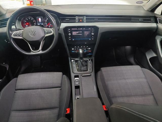 Volkswagen Passat Sw image 2