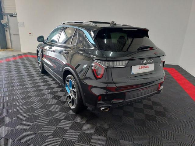 Lynk & Co 01 image 2
