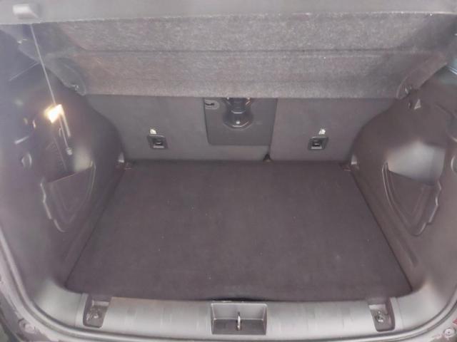 Jeep Renegade image 6