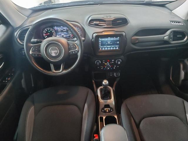 Jeep Renegade image 4