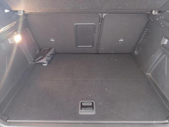 Peugeot 3008 image 1