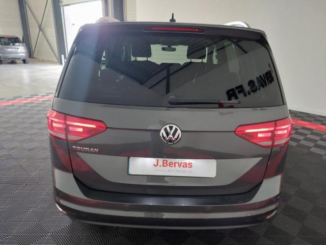 Volkswagen Touran image 5