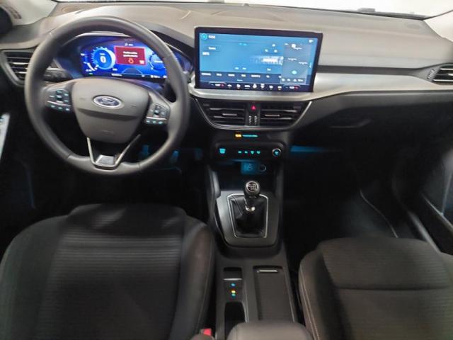 Ford Focus image 8