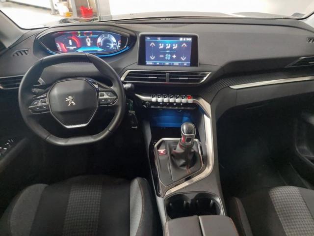 Peugeot 3008 image 6