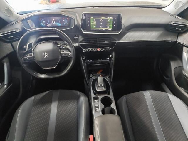 Peugeot 2008 image 3
