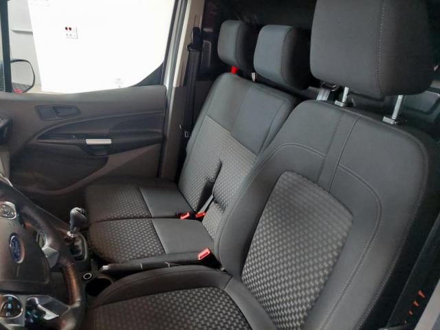 Ford Transit Connect image 2