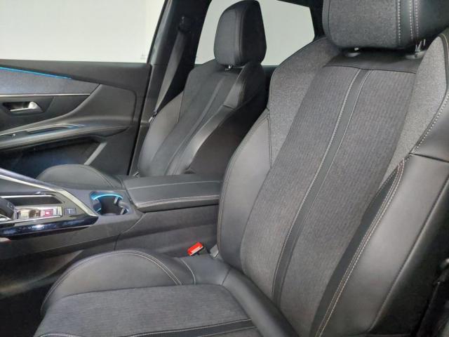 Peugeot 3008 image 8