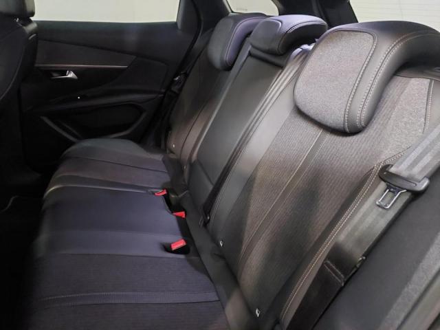 Peugeot 3008 image 7