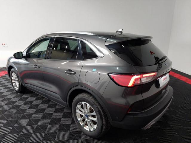Ford Kuga image 4