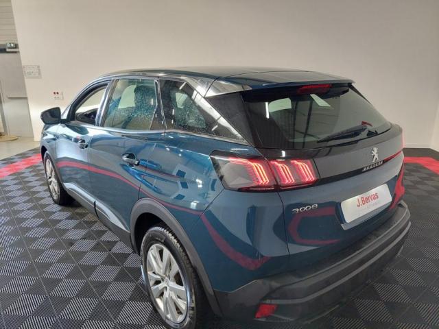 Peugeot 3008 image 2