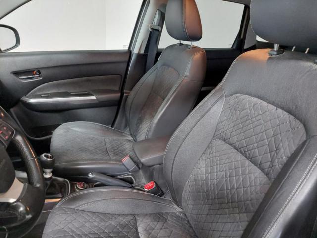 Suzuki Vitara image 1