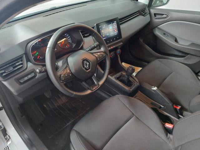 Renault Clio image 9