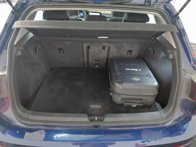 Volkswagen Golf image 6