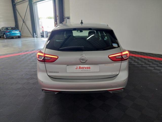 Opel Insignia Sports Tourer image 6