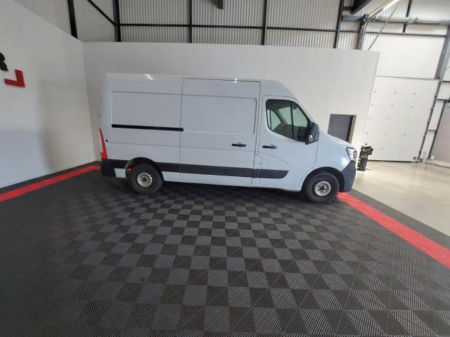 Renault Master image 7